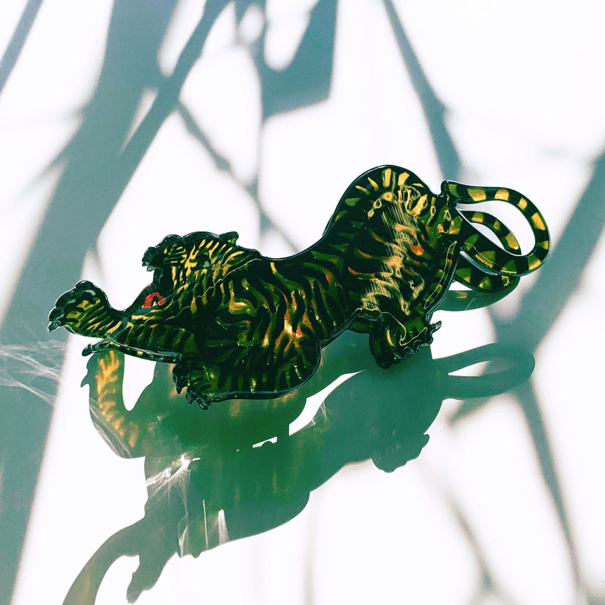 "Attack" Style Tiger Hair Clip