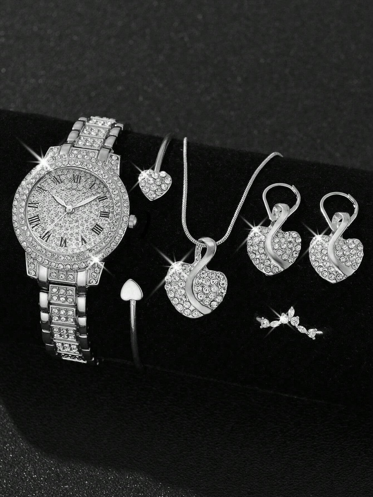 Diamond-Encrusted Fashionable High-End Watch Set