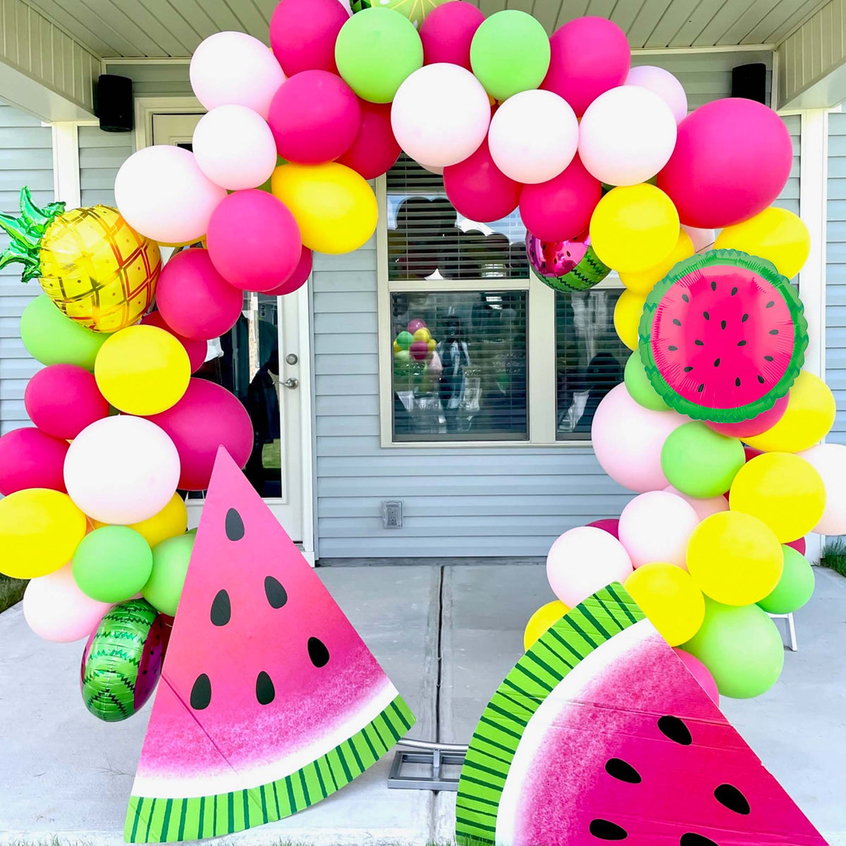 Premium Lime Green Latex Balloon Cluster (5", 11” and 17”)