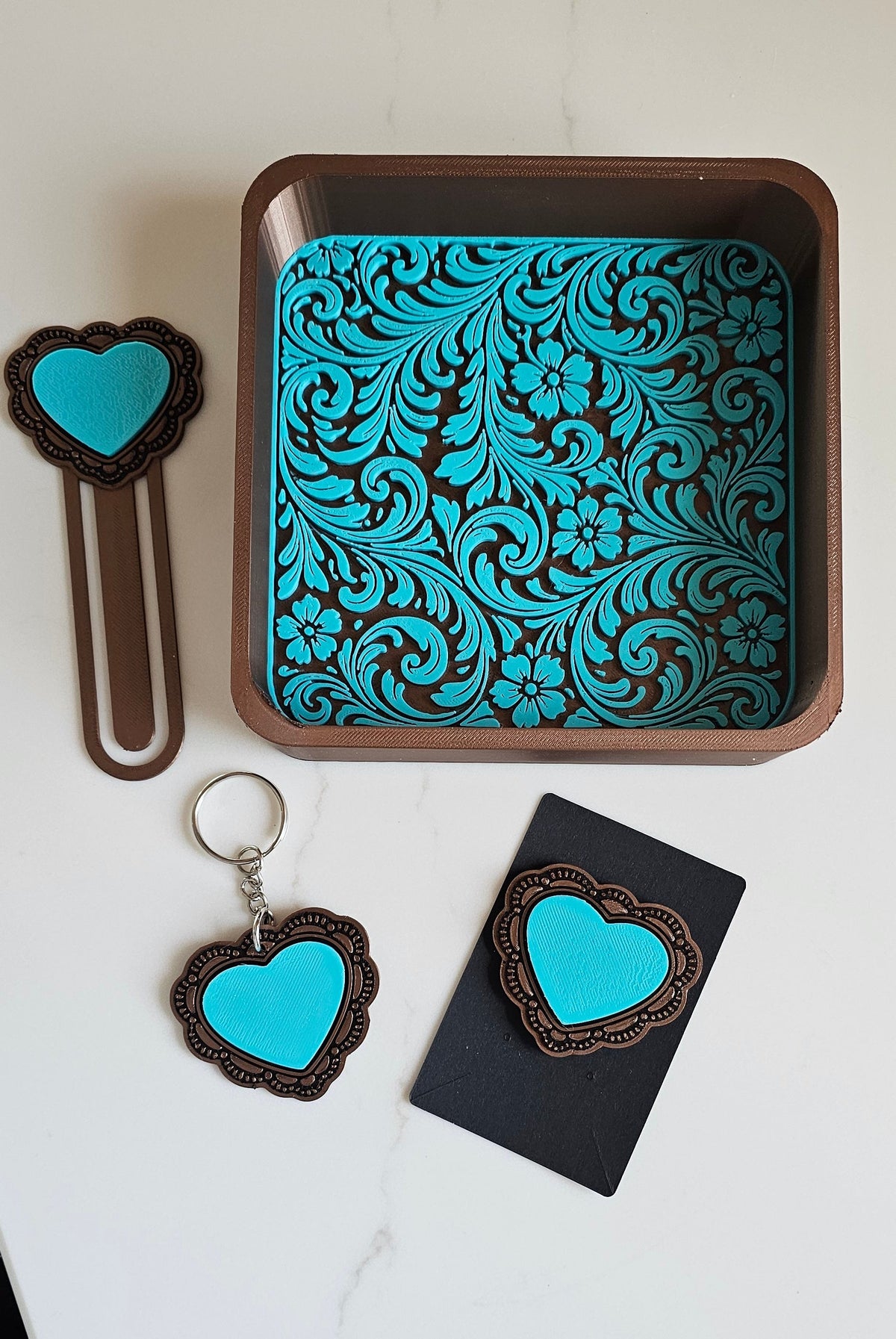 Baha Ranch 3D Deluxe Mom Daughter Bride Gift Set Tray Keychain Pin Bookmark