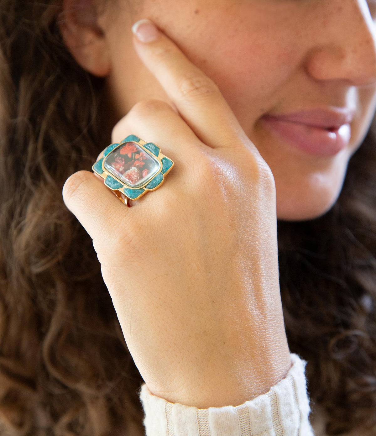 Scenic Red Florals Blue Apatite Golden Statement Ring