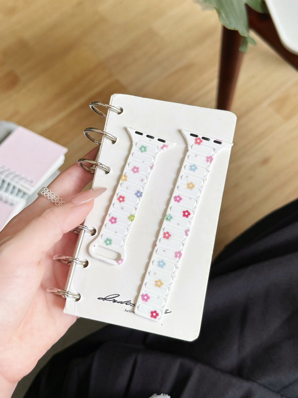 Stylish And Minimalist Silicone Magnetic Watch Strap