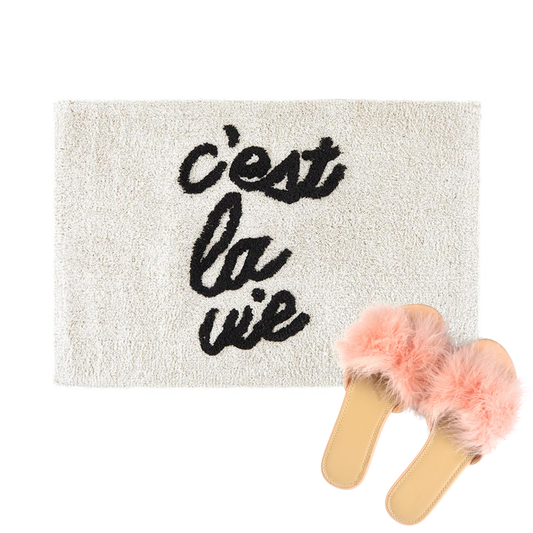 C'est la Vie Bath Mat | Soft Bathroom Rug | 20" x 30"