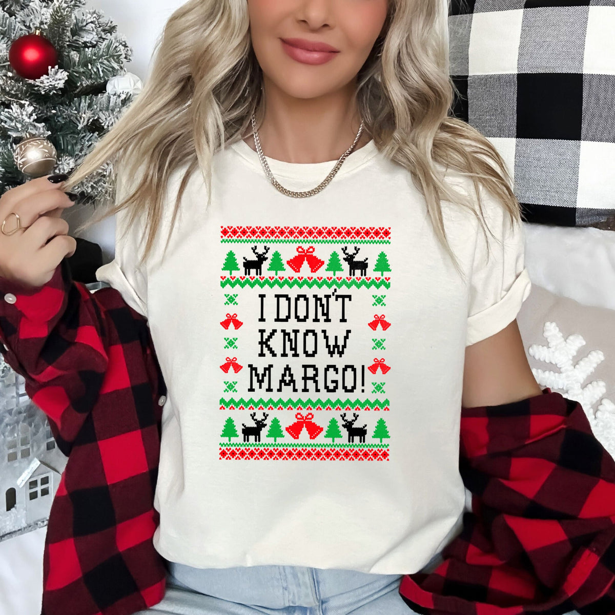 I Don't Know Margo Ugly Christmas Vacation Griswold Iconic Holiday Quote Graphic Tee