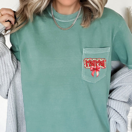 Mama Christmas Bow Retro Pocket Santa Winter Vintage Holiday Pocket Tee Comfort Colors Tee