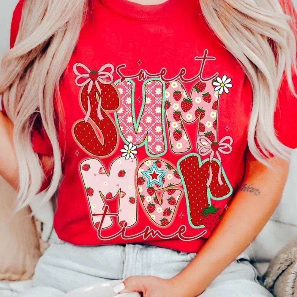 Sweet Summertime Graphic Tee – Cute Retro Summer T-Shirt, Aesthetic Beach Vibes, Casual Trendy Outfit