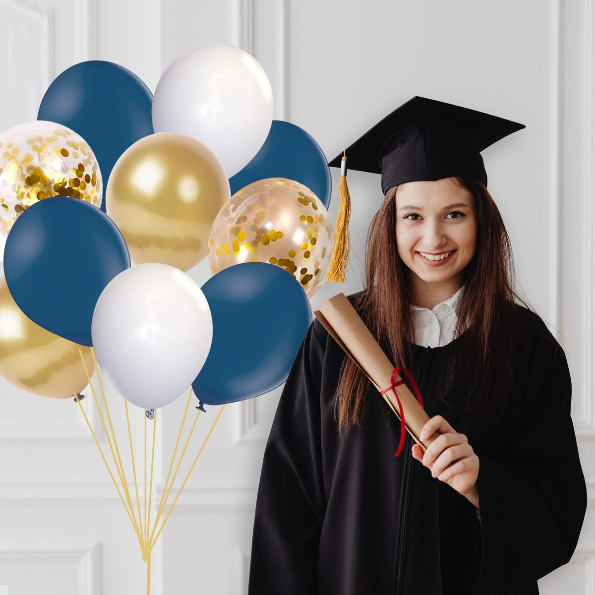 Navy and Gold Graduation 2026 Balloon Bouquet