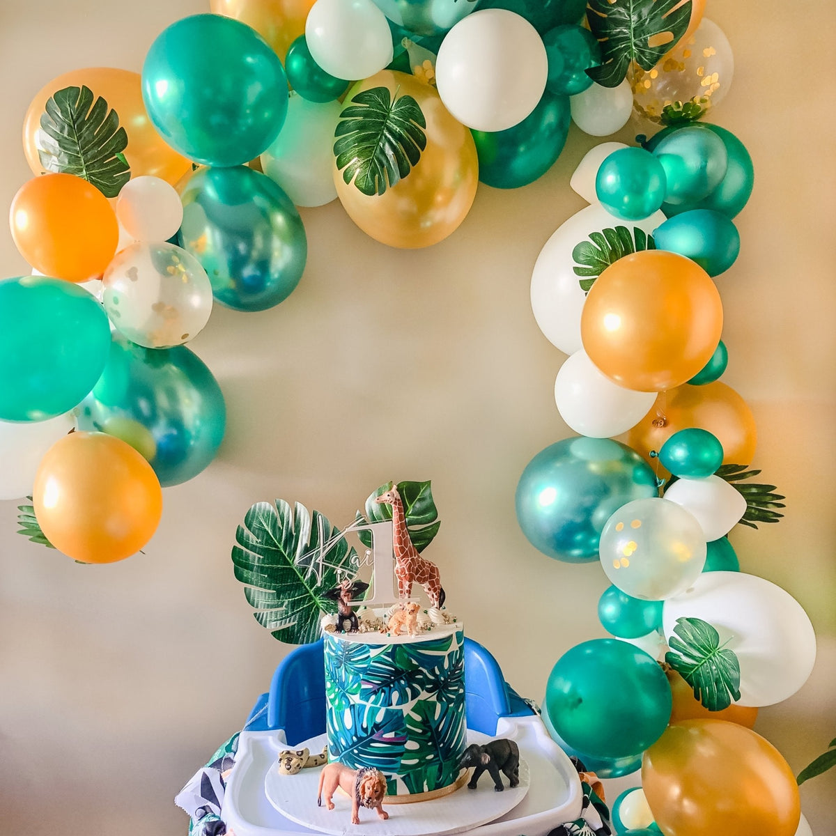 Wild Jungle Safari Balloon Garland Kit – Green, White & Gold